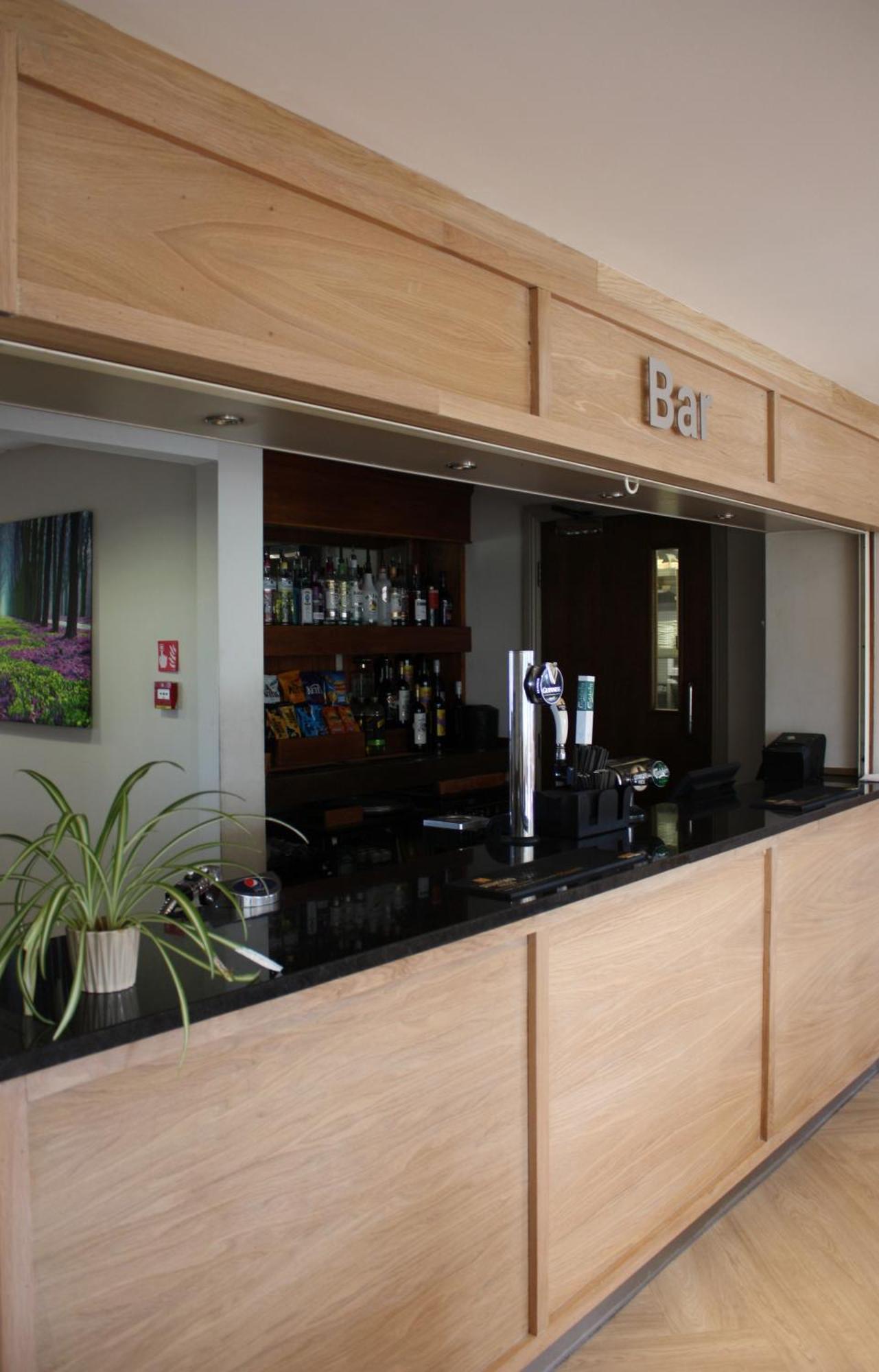 Stoneleigh Park Lodge Ashow Bagian luar foto