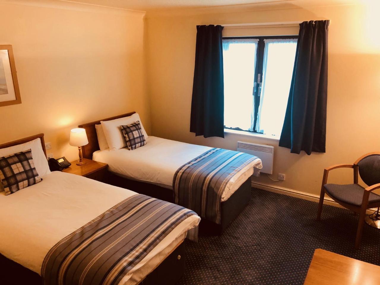 Stoneleigh Park Lodge Ashow Bagian luar foto